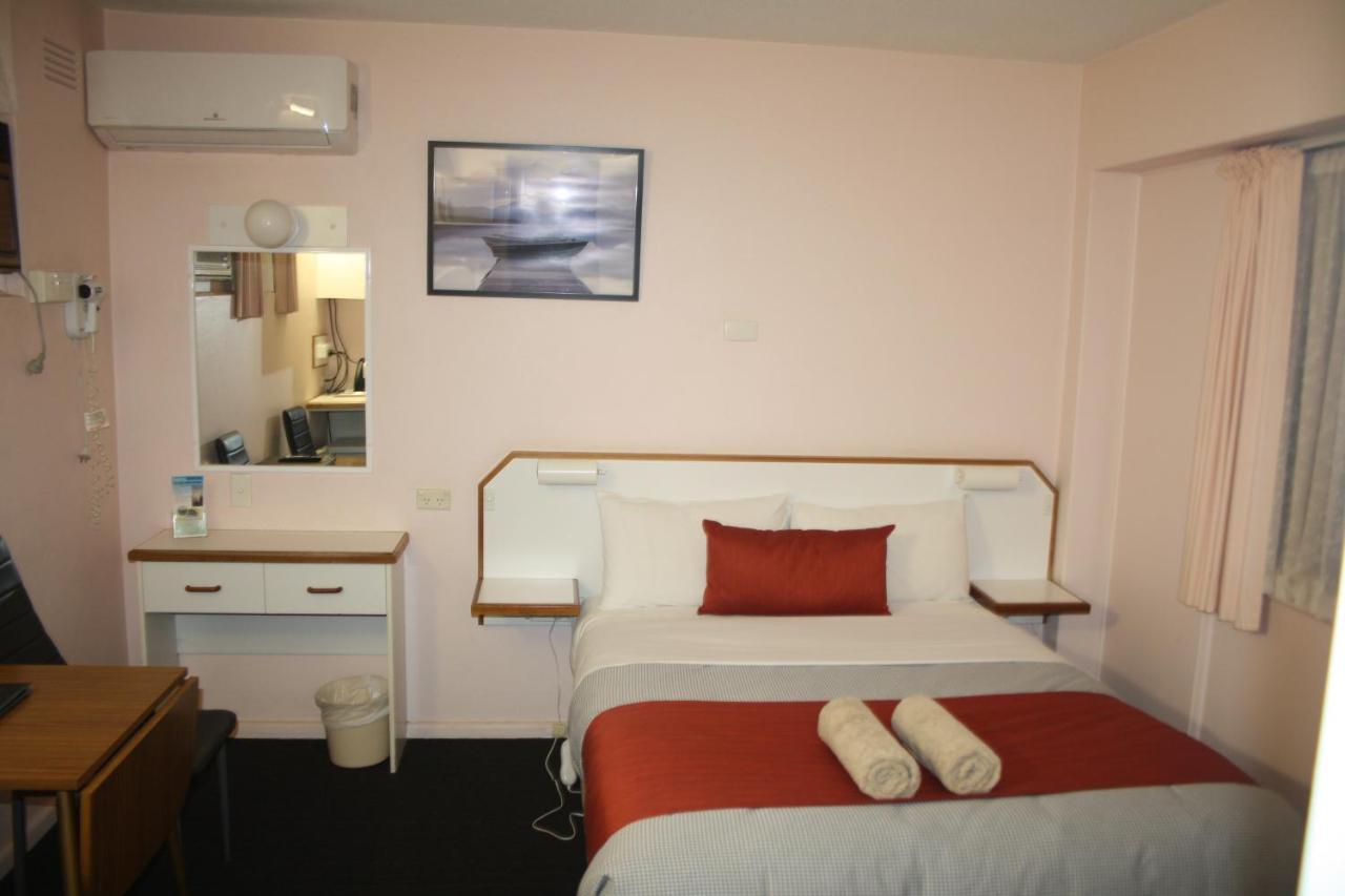 Bradman Motor Inn Cootamundra Esterno foto