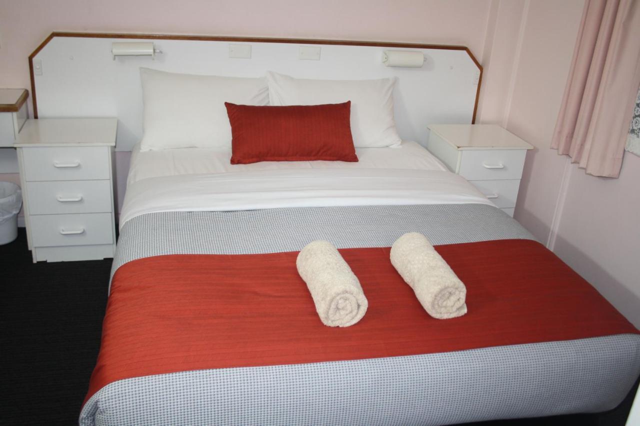 Bradman Motor Inn Cootamundra Esterno foto